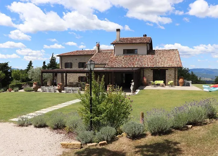 Borgo Monte Cedrone Monte Santa Maria Tiberina